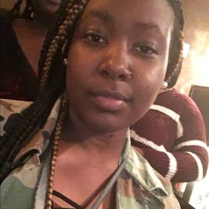 Meet your Posher, Shaquilla